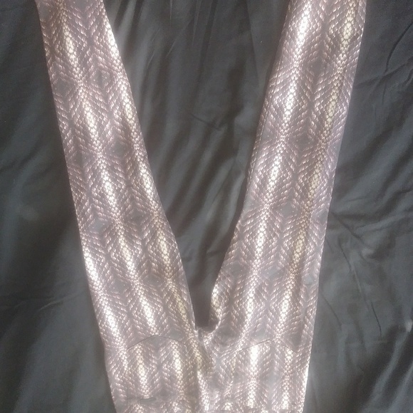 Joe's Jeans Snakeskin Print Jeans - Picture 3 of 8